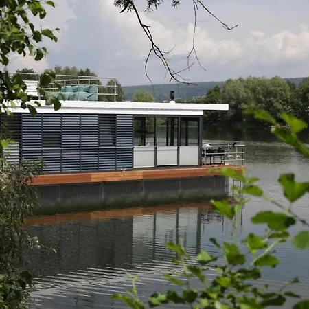 Schwimmendes Ferienhaus Freizeit - Weserbergland * Höxter